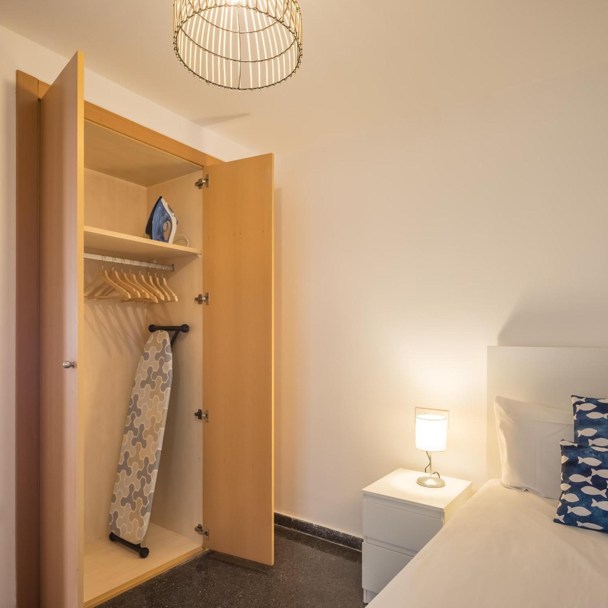 Macflats Ciudad De Las Ciencias バレンシア 部屋 写真